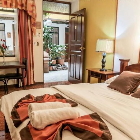 Hotel Amon Real Costa Rica Сан Хосе Екстериор снимка