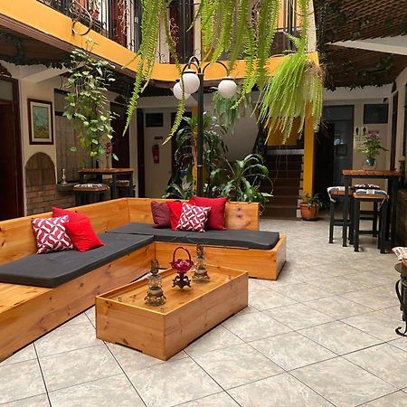 Hotel Amon Real Costa Rica Сан Хосе Екстериор снимка