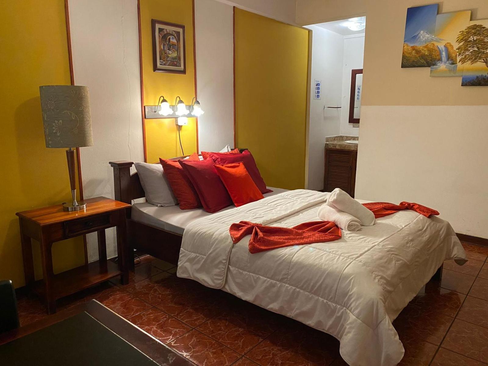 Hotel Amon Real Costa Rica Сан Хосе Екстериор снимка