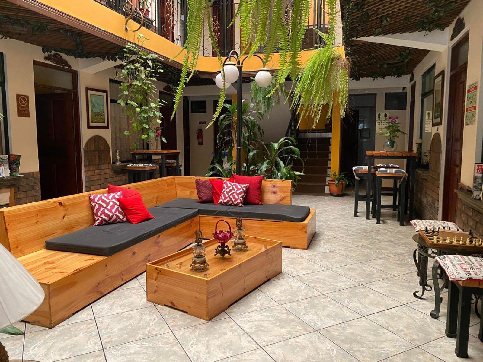Hotel Amon Real Costa Rica Сан Хосе Екстериор снимка